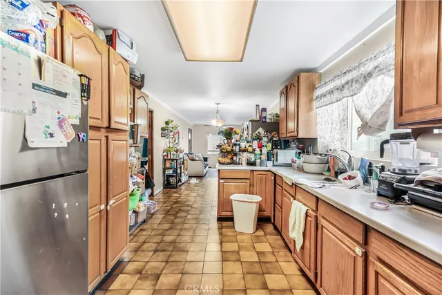 $780,000 | 953 Hollins Street, Los Angeles, CA 90023