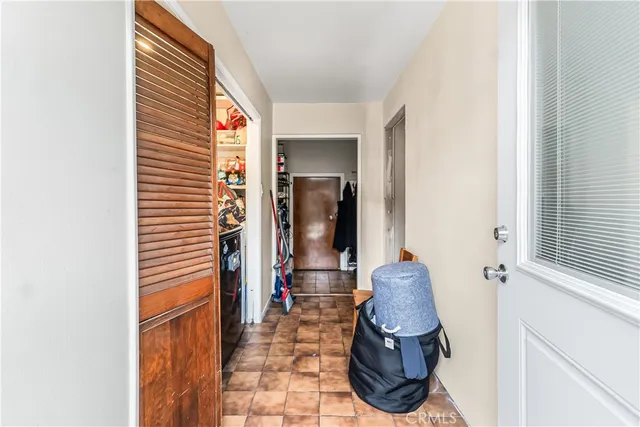 $780,000 | 953 Hollins Street, Los Angeles, CA 90023