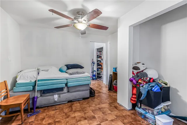 $780,000 | 953 Hollins Street, Los Angeles, CA 90023