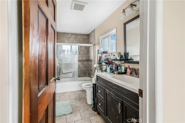 $780,000 | 953 Hollins Street, Los Angeles, CA 90023