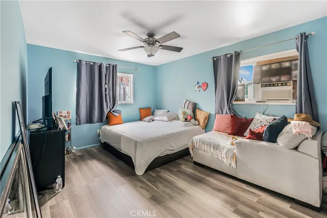 $780,000 | 953 Hollins Street, Los Angeles, CA 90023