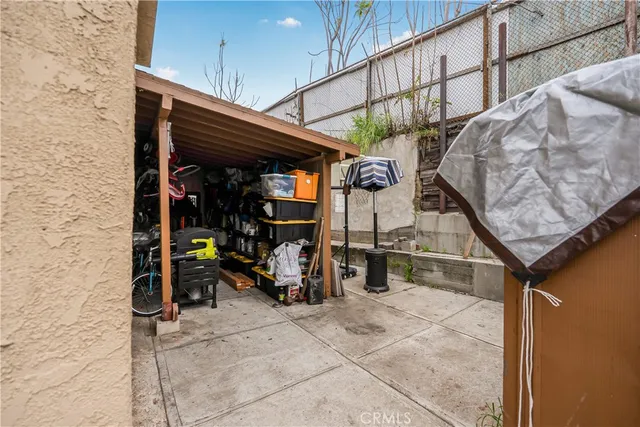 $780,000 | 953 Hollins Street, Los Angeles, CA 90023