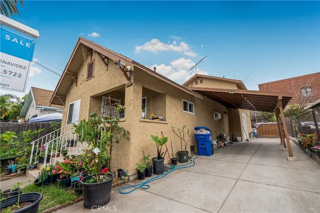 $780,000 | 953 Hollins Street, Los Angeles, CA 90023