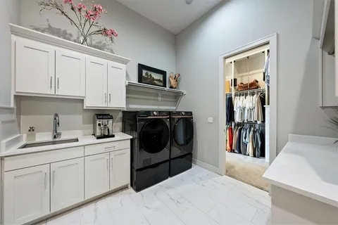 $2,300,000 | 12715 West 146th Street, Olathe, KS 66062