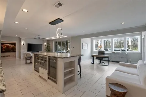 $2,300,000 | 12715 West 146th Street, Olathe, KS 66062