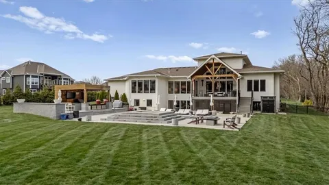 $2,300,000 | 12715 West 146th Street, Olathe, KS 66062