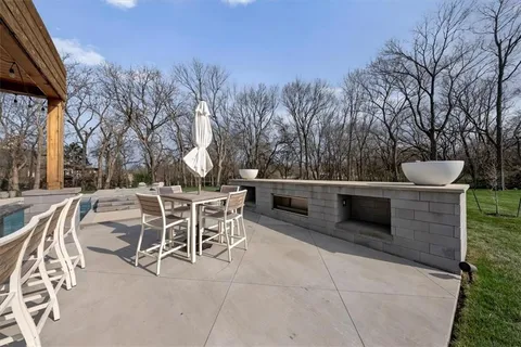 $2,300,000 | 12715 West 146th Street, Olathe, KS 66062