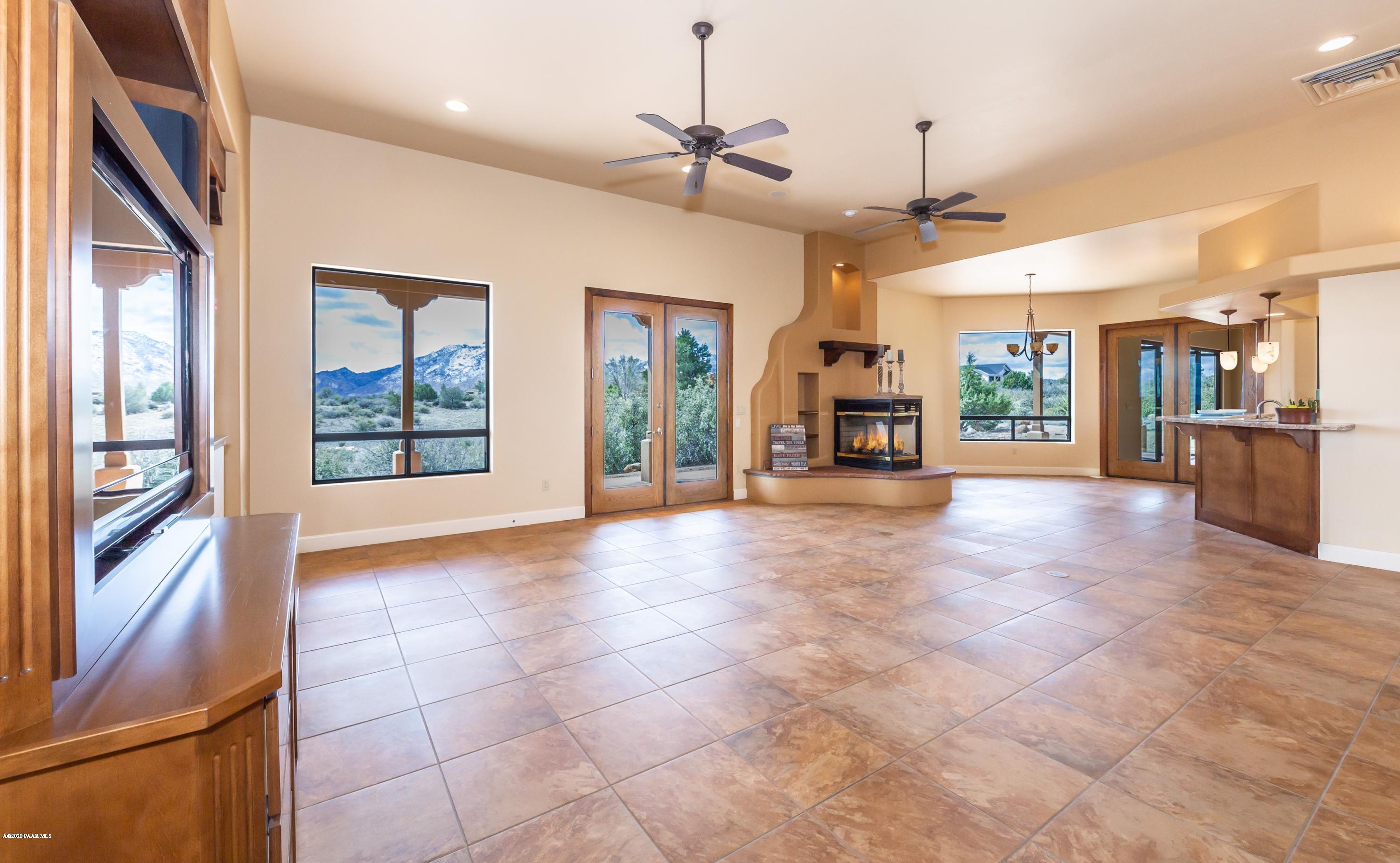 4125 Chuckwalla Road Prescott, AZ 86305 - Photo 5 of 34 004_Living Room