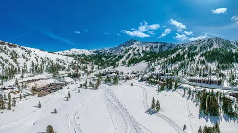 $285,000 | 1120 Kirkwood Meadows Drive, Unit 220, Kirkwood, CA 95646