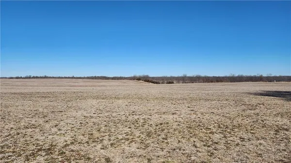 $482,000 | 18680 State Hwy Uu, Jameson, MO 64647