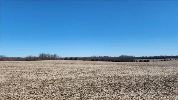 $482,000 | 18680 State Hwy Uu, Jameson, MO 64647