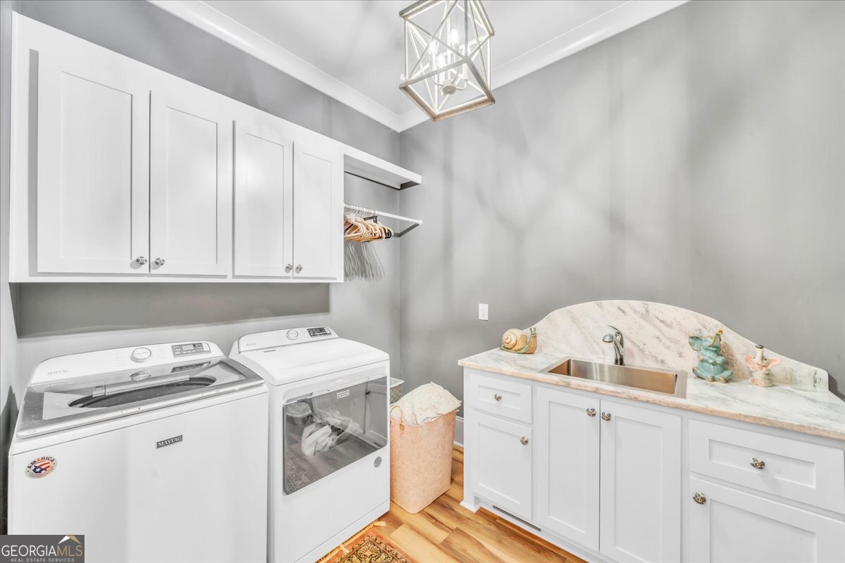 117 Pine Bough Trail Perry, GA 31069 - Photo 34 of 83 a utility room with dryer and washer