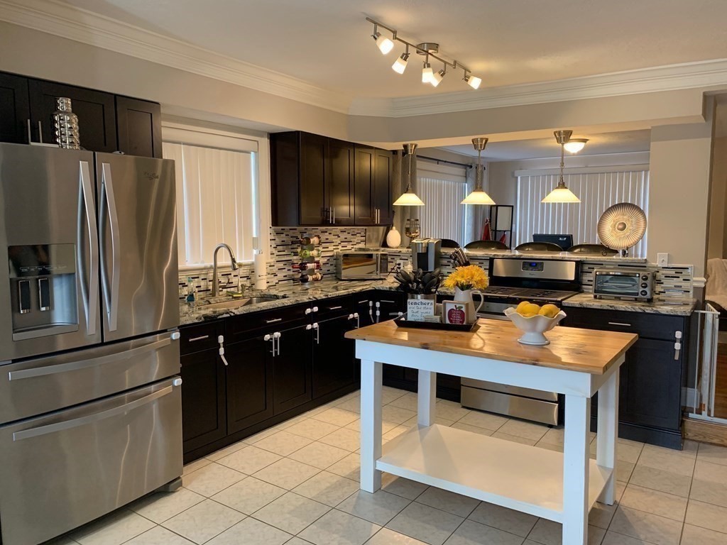 1120 New Boston Road Fall River, MA 02720 - Photo 6 of 35 Gallery Image 6
