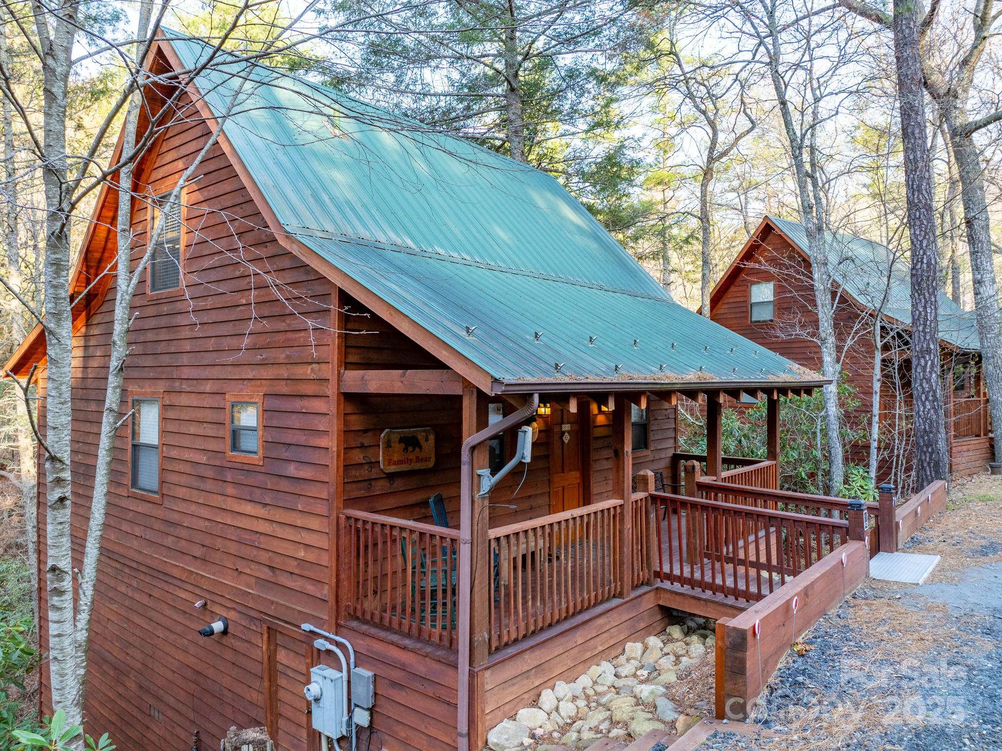 71 Creekside Loop, Unit 4 Spruce Pine, NC 28777 - Photo 2 of 36