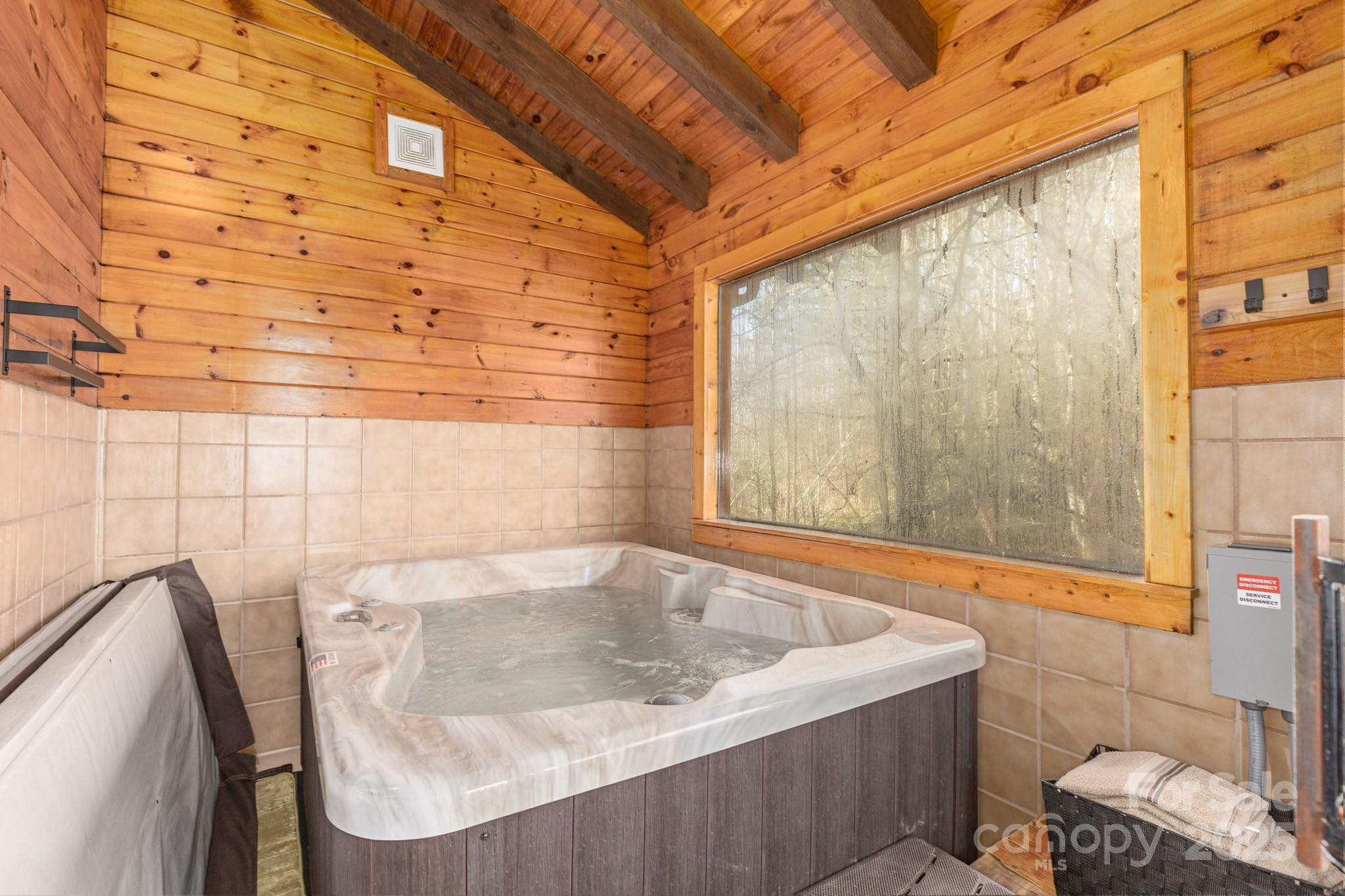 71 Creekside Loop, Unit 4 Spruce Pine, NC 28777 - Photo 9 of 36