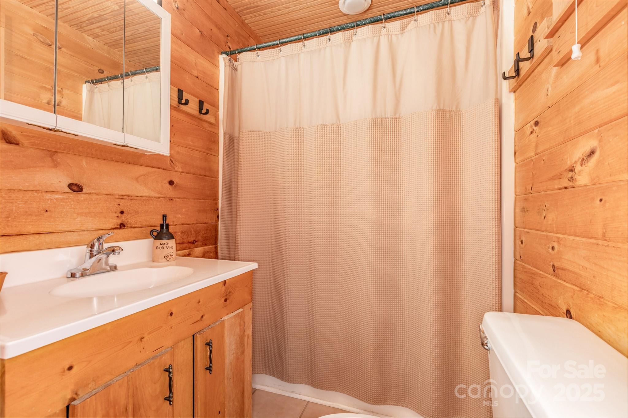 71 Creekside Loop, Unit 4 Spruce Pine, NC 28777 - Photo 10 of 36