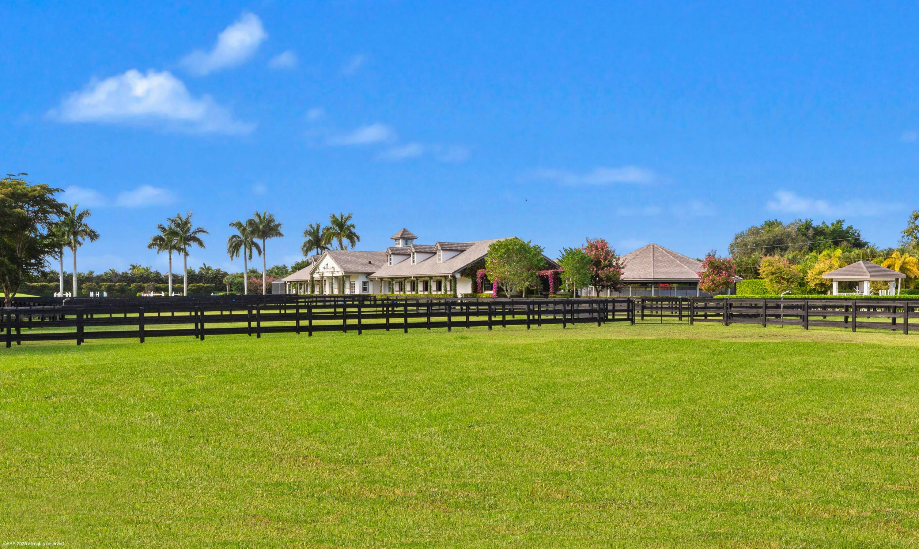 15527 Imperial Point Lane Wellington, FL 33414 - Photo 114 of 184 15527 Imperial Point Ln 111