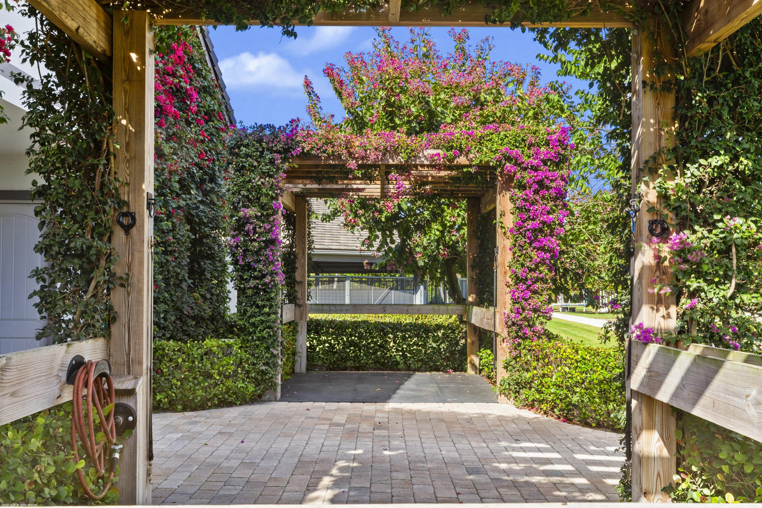 15527 Imperial Point Lane Wellington, FL 33414 - Photo 120 of 184 15527 Imperial Point Ln 117