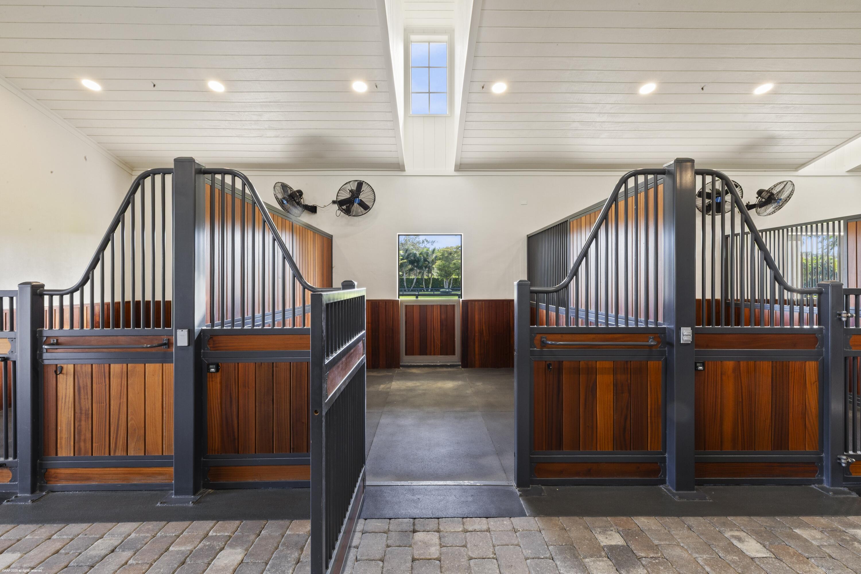 15527 Imperial Point Lane Wellington, FL 33414 - Photo 127 of 184 15527 Imperial Point Ln 122