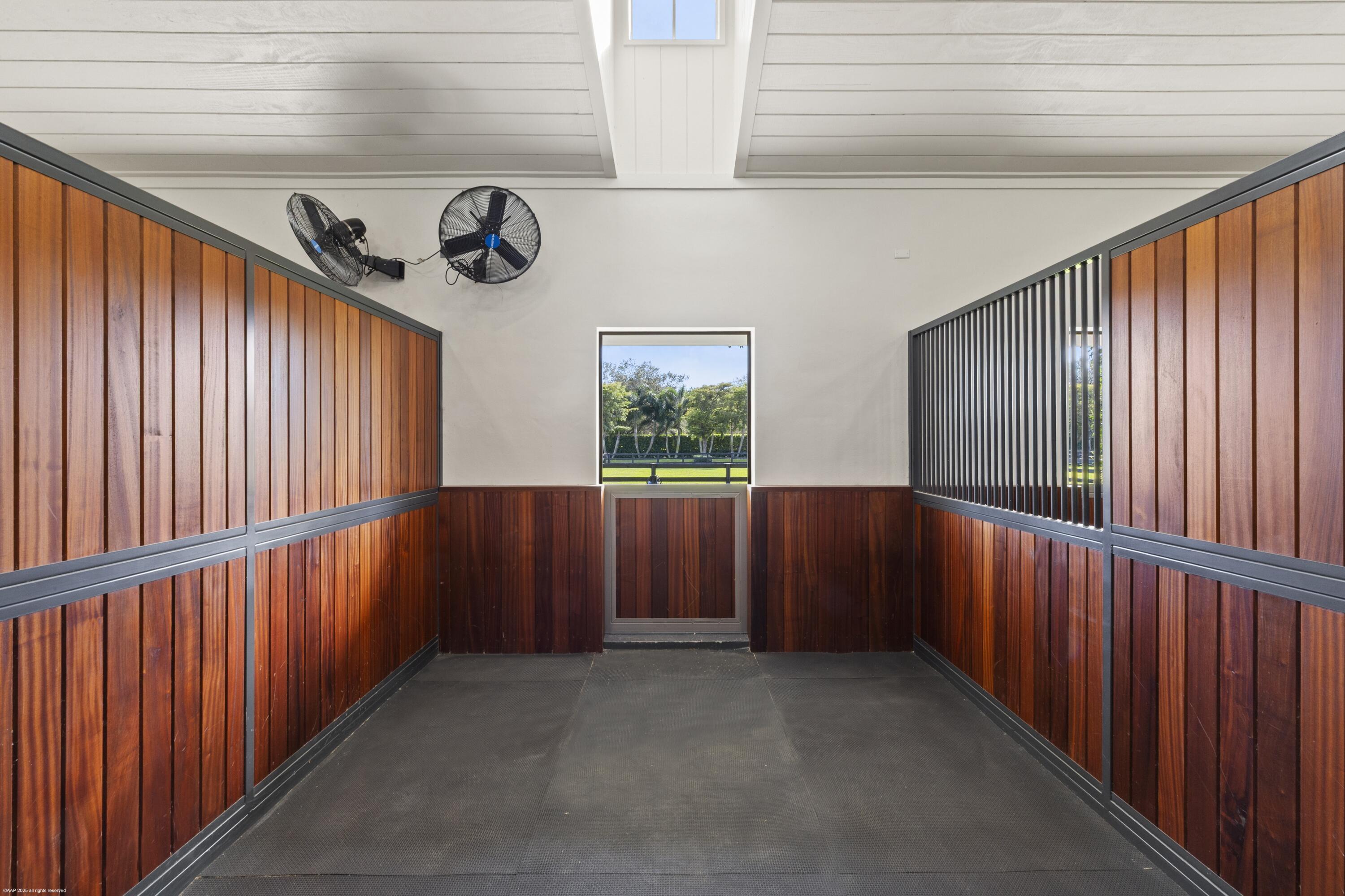 15527 Imperial Point Lane Wellington, FL 33414 - Photo 128 of 184 15527 Imperial Point Ln 123