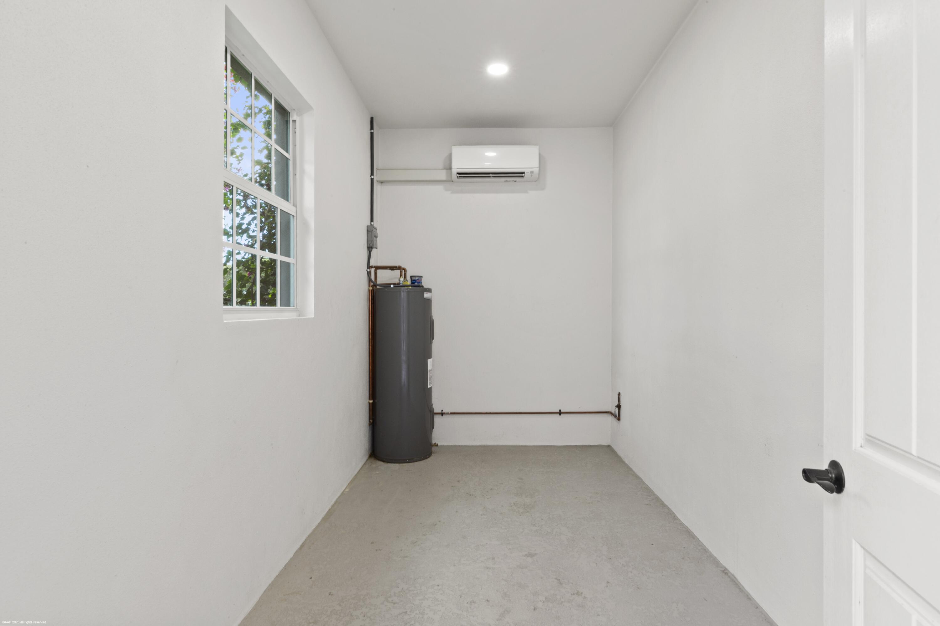 15527 Imperial Point Lane Wellington, FL 33414 - Photo 139 of 184 15527 Imperial Point Ln 134