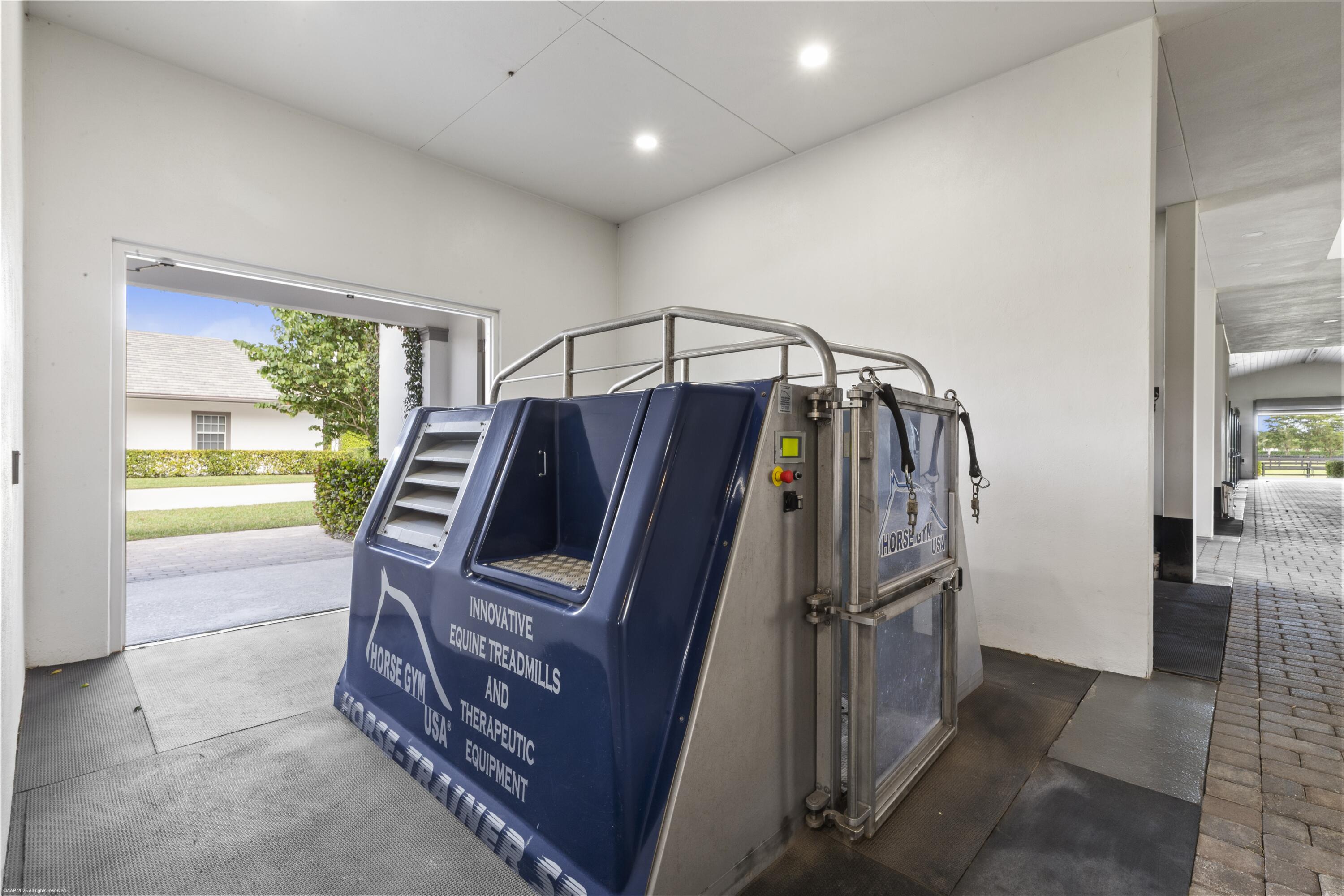 15527 Imperial Point Lane Wellington, FL 33414 - Photo 142 of 184 15527 Imperial Point Ln 137