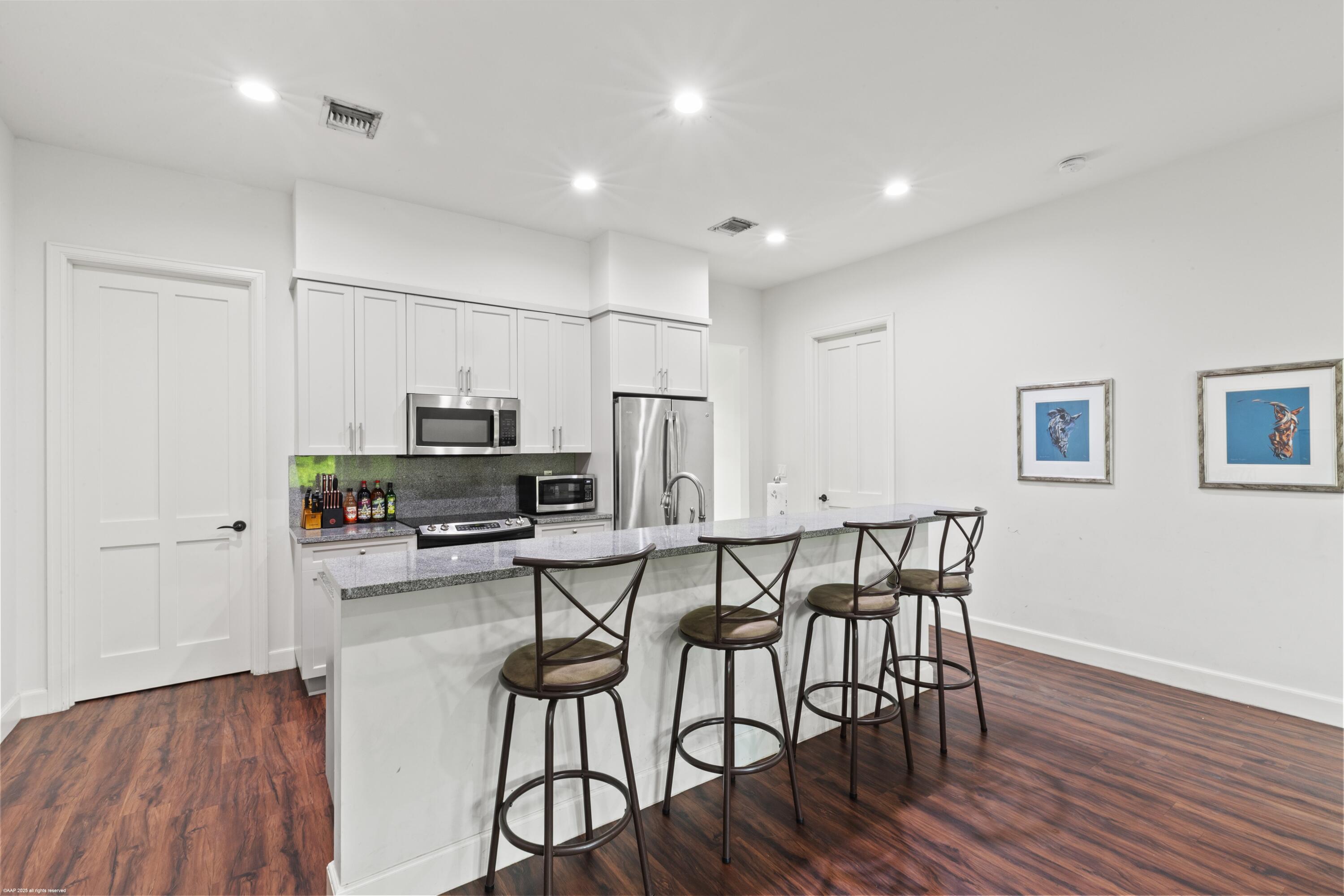 15527 Imperial Point Lane Wellington, FL 33414 - Photo 144 of 184 15527 Imperial Point Ln 139