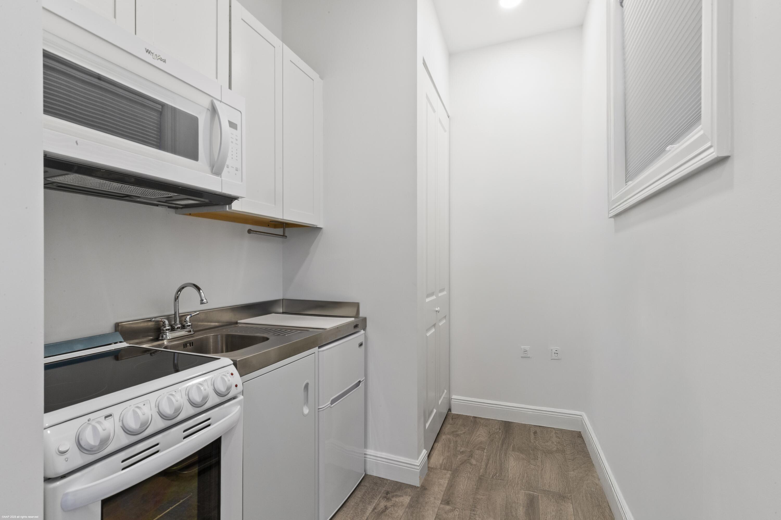 15527 Imperial Point Lane Wellington, FL 33414 - Photo 160 of 184 15527 Imperial Point Ln 157