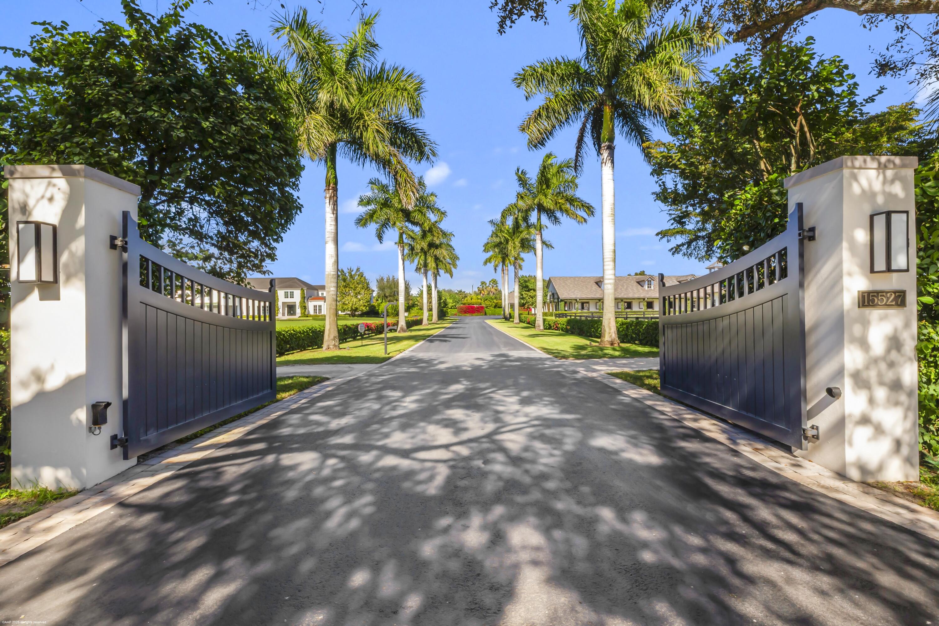 15527 Imperial Point Lane Wellington, FL 33414 - Photo 4 of 184 15527 Imperial Point Ln 010