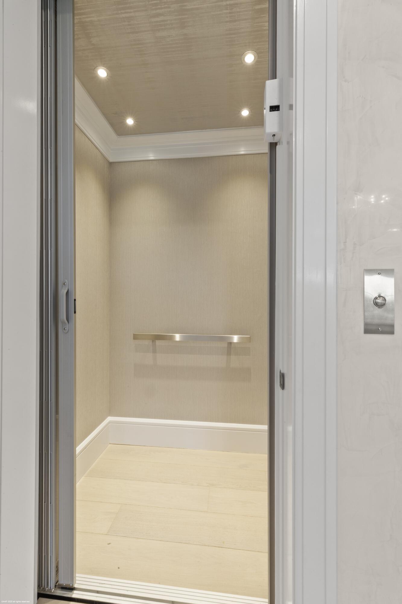 15527 Imperial Point Lane Wellington, FL 33414 - Photo 70 of 184 15527 Imperial Point Ln 076