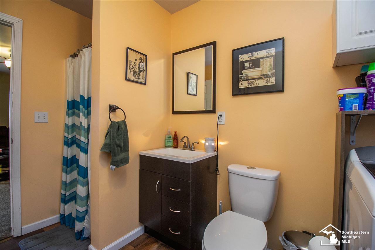 20323 Haggerty Road Belleville, MI 48111 - Photo 32 of 37