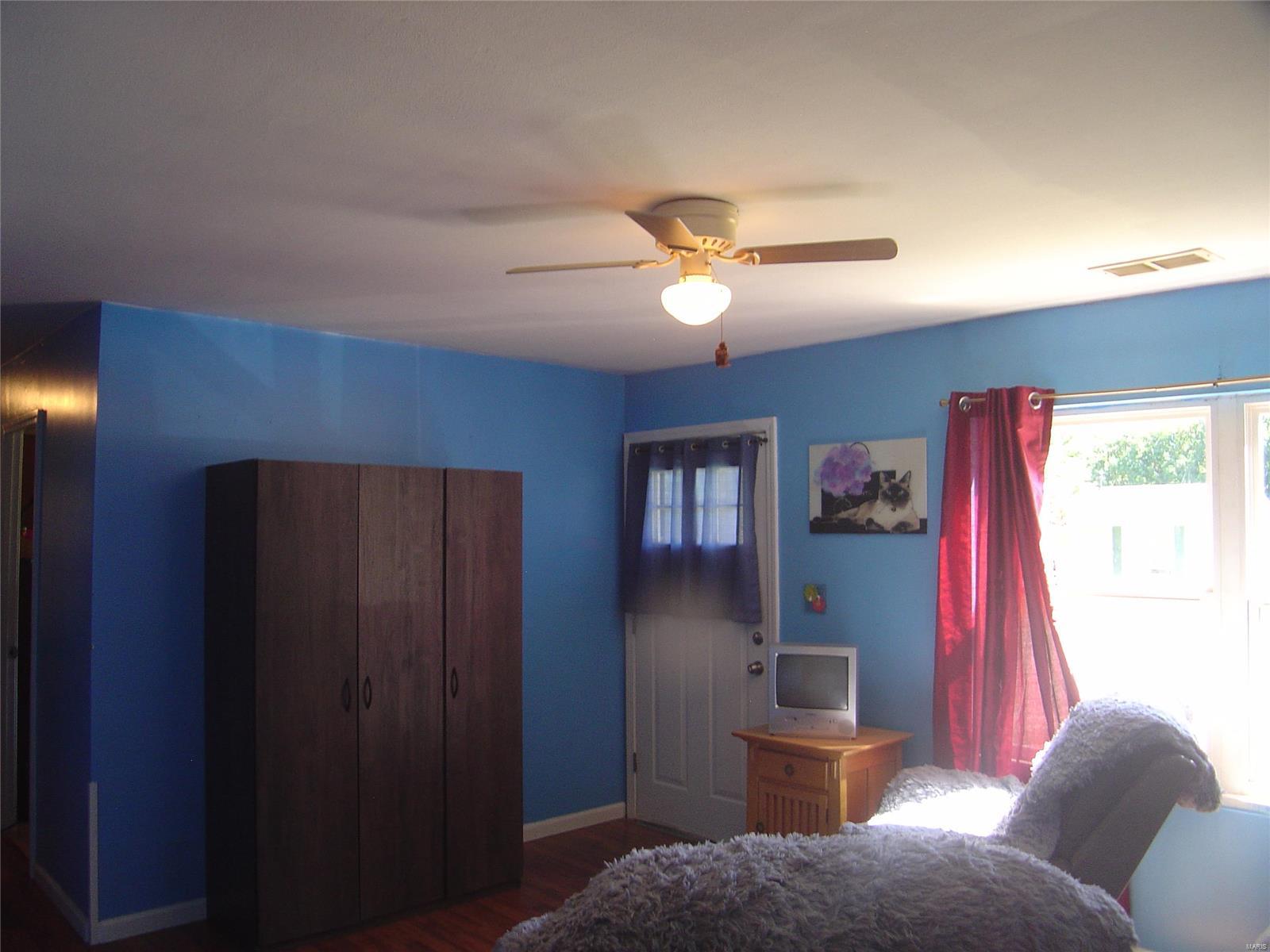 2809 Maryville Road Granite City, IL 62040 - Photo 15 of 22 Gallery Image 15