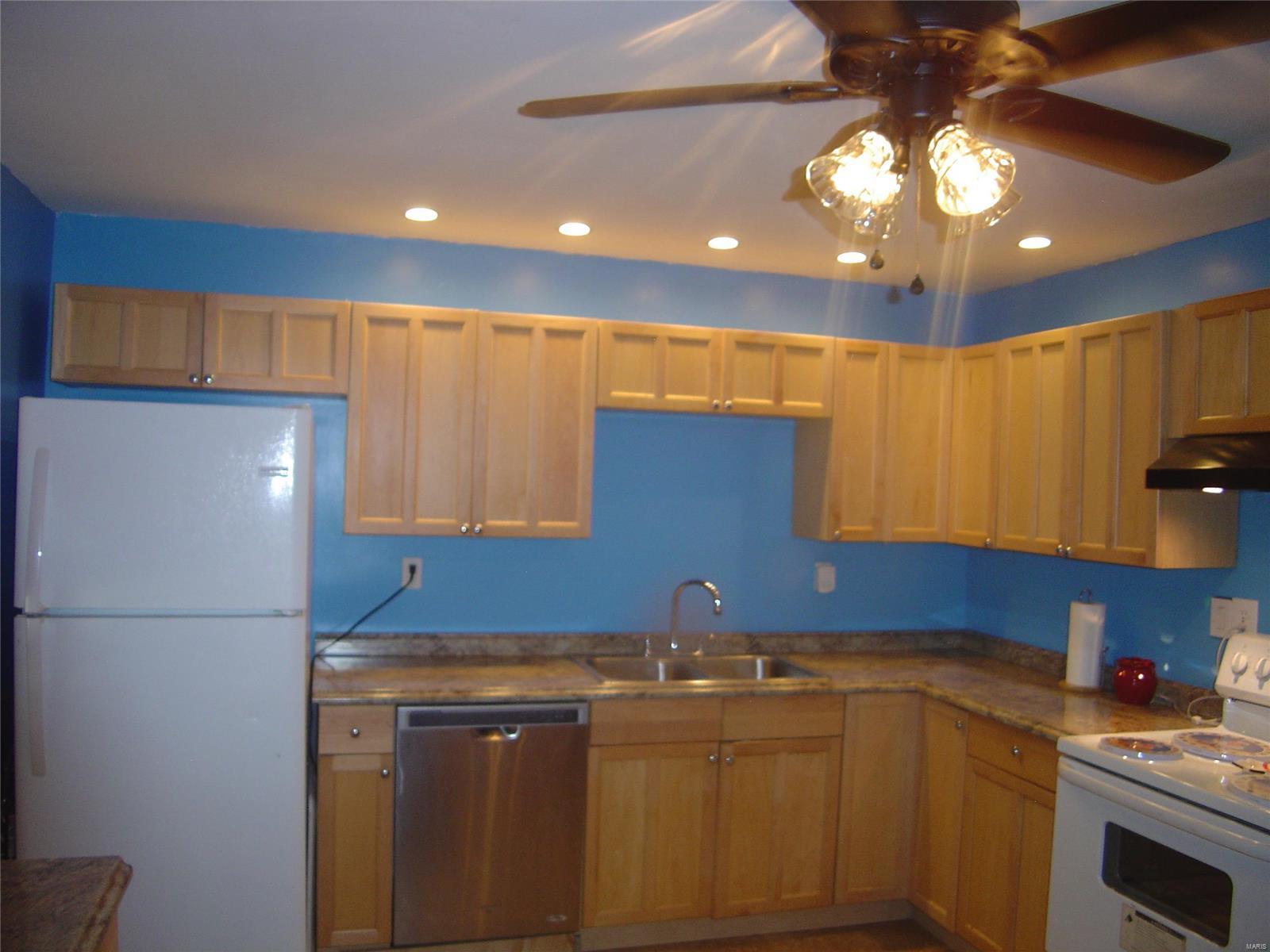 2809 Maryville Road Granite City, IL 62040 - Photo 18 of 22 Gallery Image 18