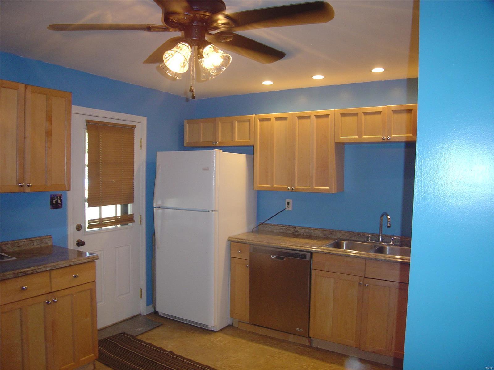 2809 Maryville Road Granite City, IL 62040 - Photo 19 of 22 Gallery Image 19