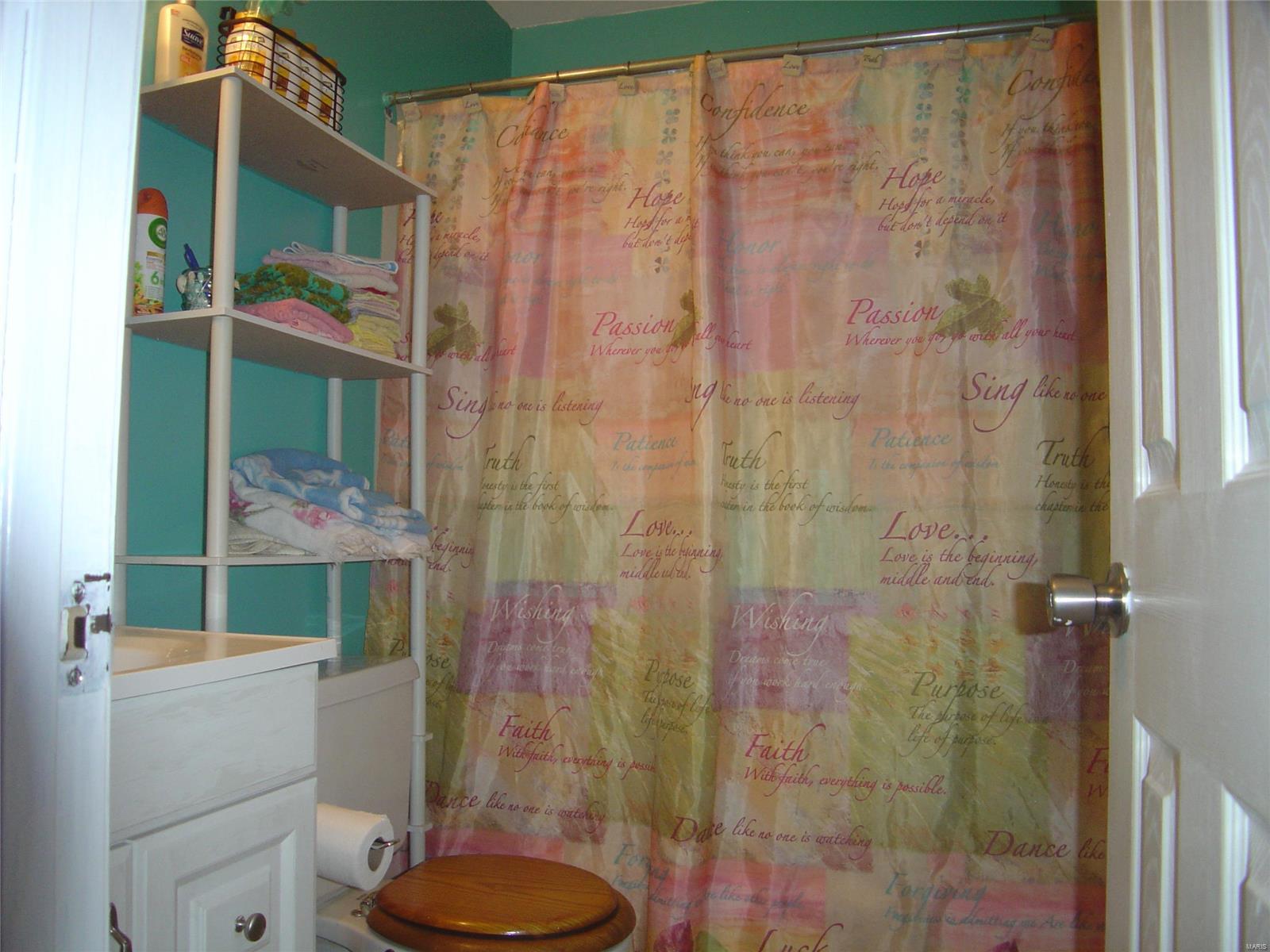 2809 Maryville Road Granite City, IL 62040 - Photo 5 of 22 Gallery Image 5