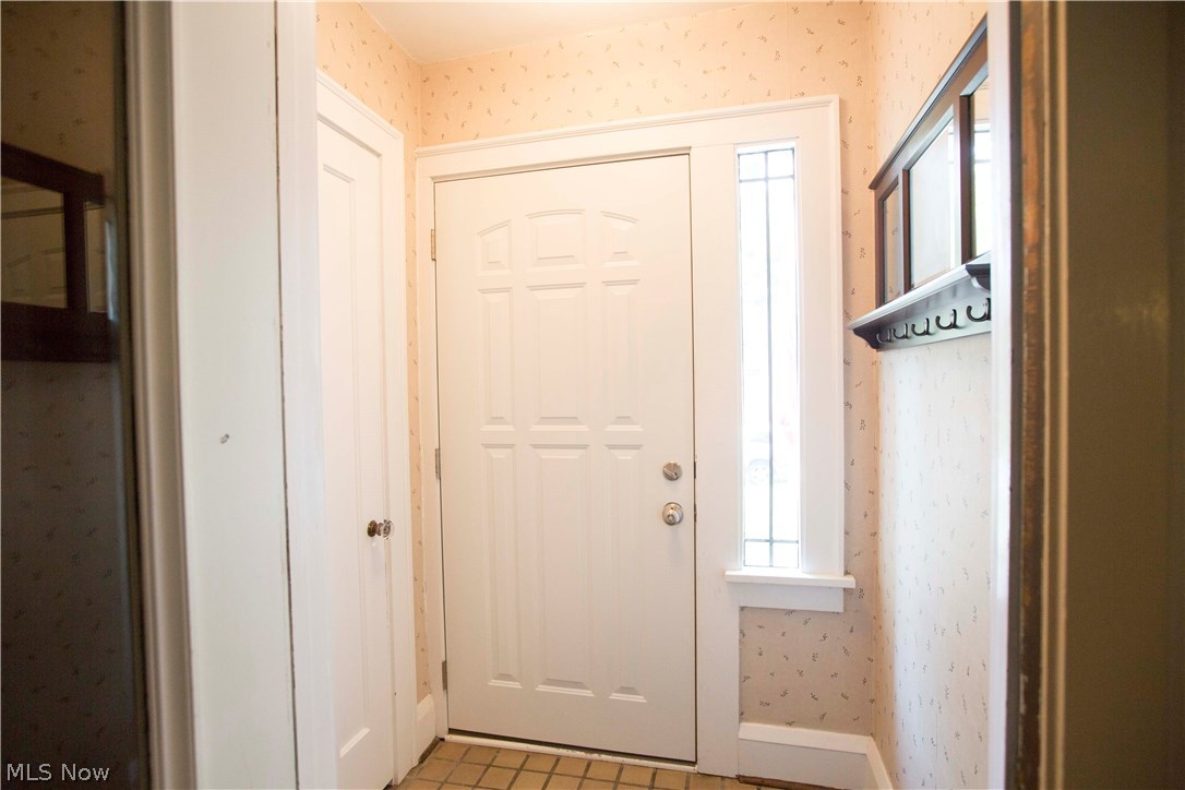 3045 Corydon Road Cleveland, OH 44118 - Photo 26 of 34