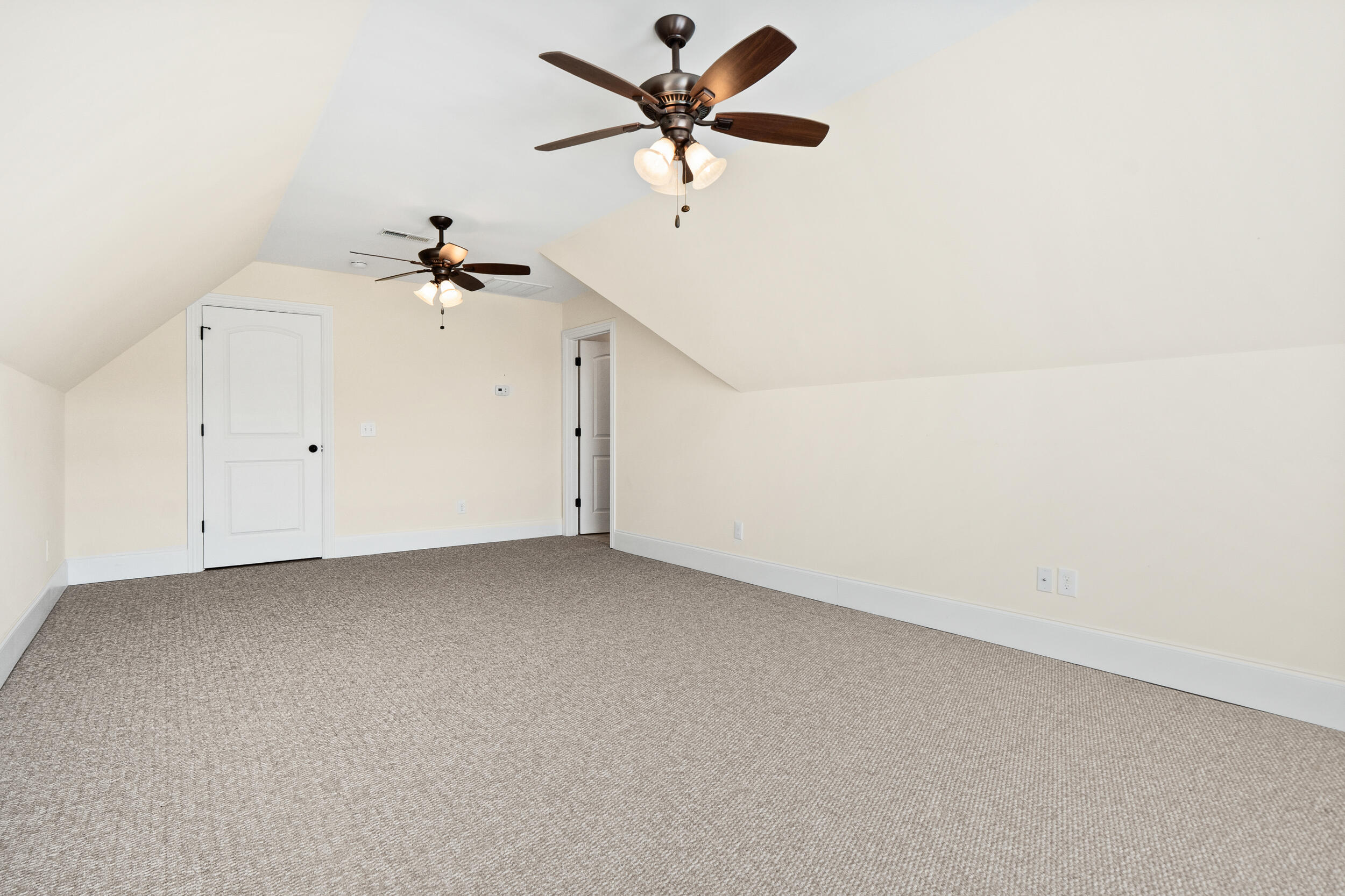 8982 Rostis Lane Chattanooga, TN 37421 - Photo 26 of 30 Large Upstairs Bedroom