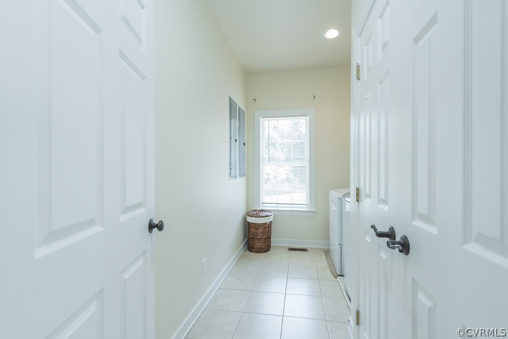 11710 Taplow Road Midlothian, VA 23112 - Photo 30 of 48 a bathroom with a bathtub and shower