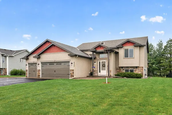 $399,900 | 8537 Eisele Avenue Northeast, Monticello, MN 55362