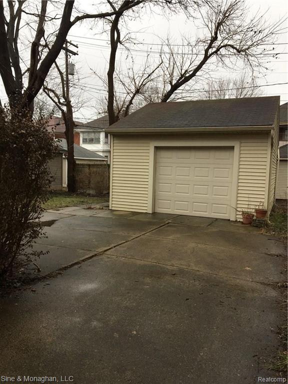 981 Nottingham Road Grosse Pointe Park, MI 48230 - Photo 24 of 25