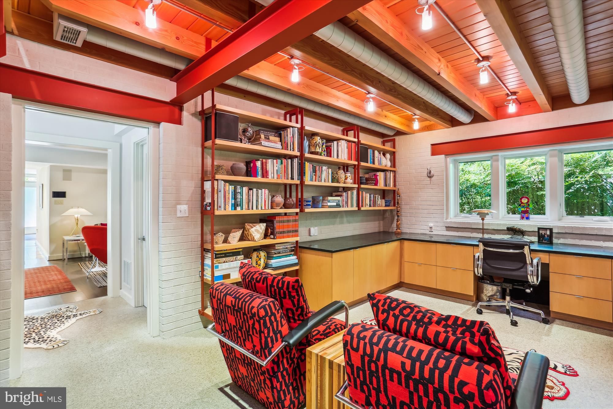 9517 Starmont Road Bethesda, MD 20817 - Photo 28 of 65 Unbelievable Library / Office