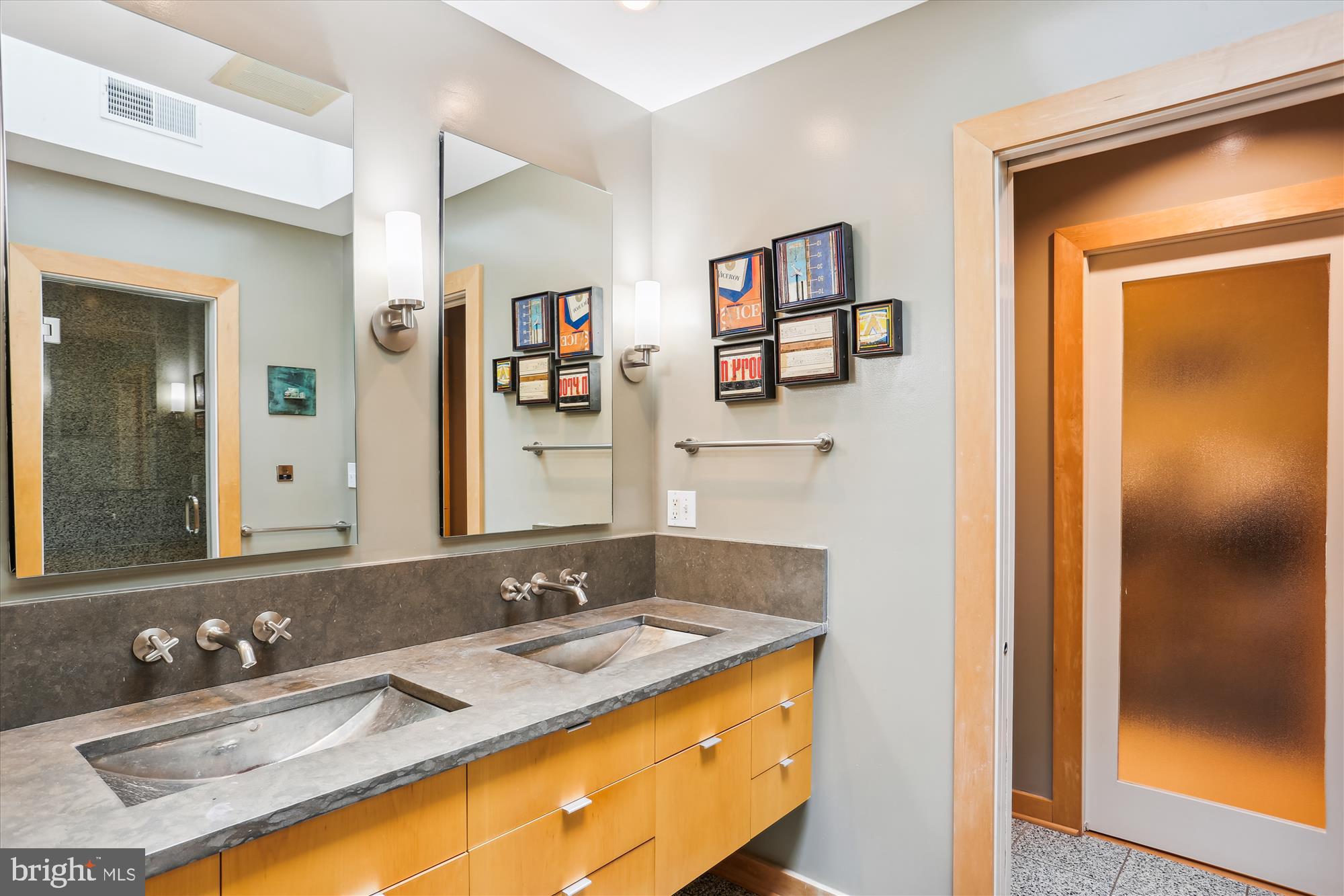 9517 Starmont Road Bethesda, MD 20817 - Photo 36 of 65 Sumptuous Spa-Style Bathroom