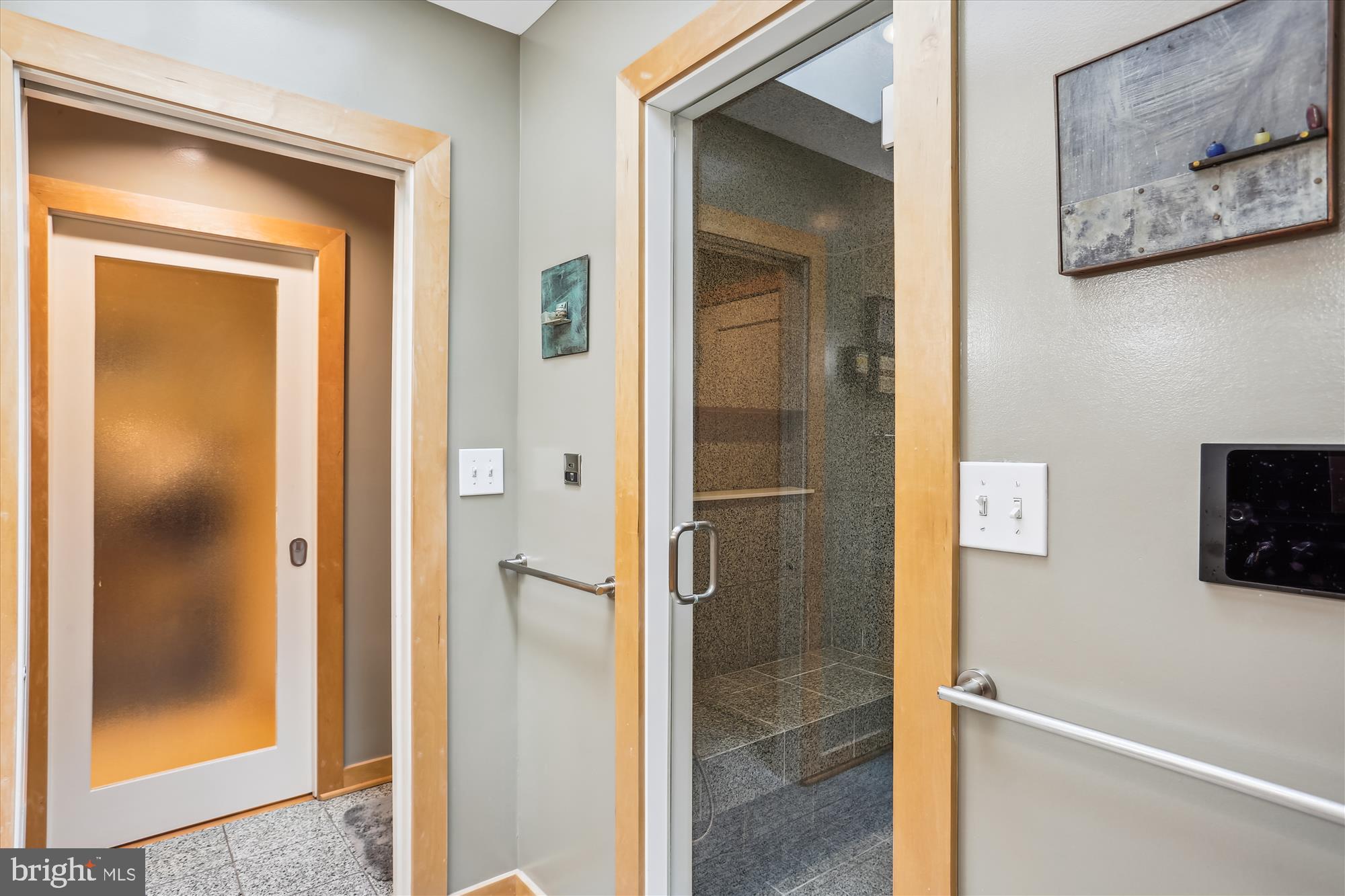 9517 Starmont Road Bethesda, MD 20817 - Photo 37 of 65 Steam Shower and Heated Floors