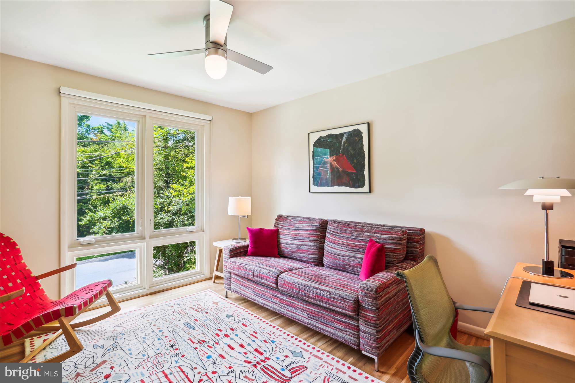 9517 Starmont Road Bethesda, MD 20817 - Photo 43 of 65 Bright Third Bedroom