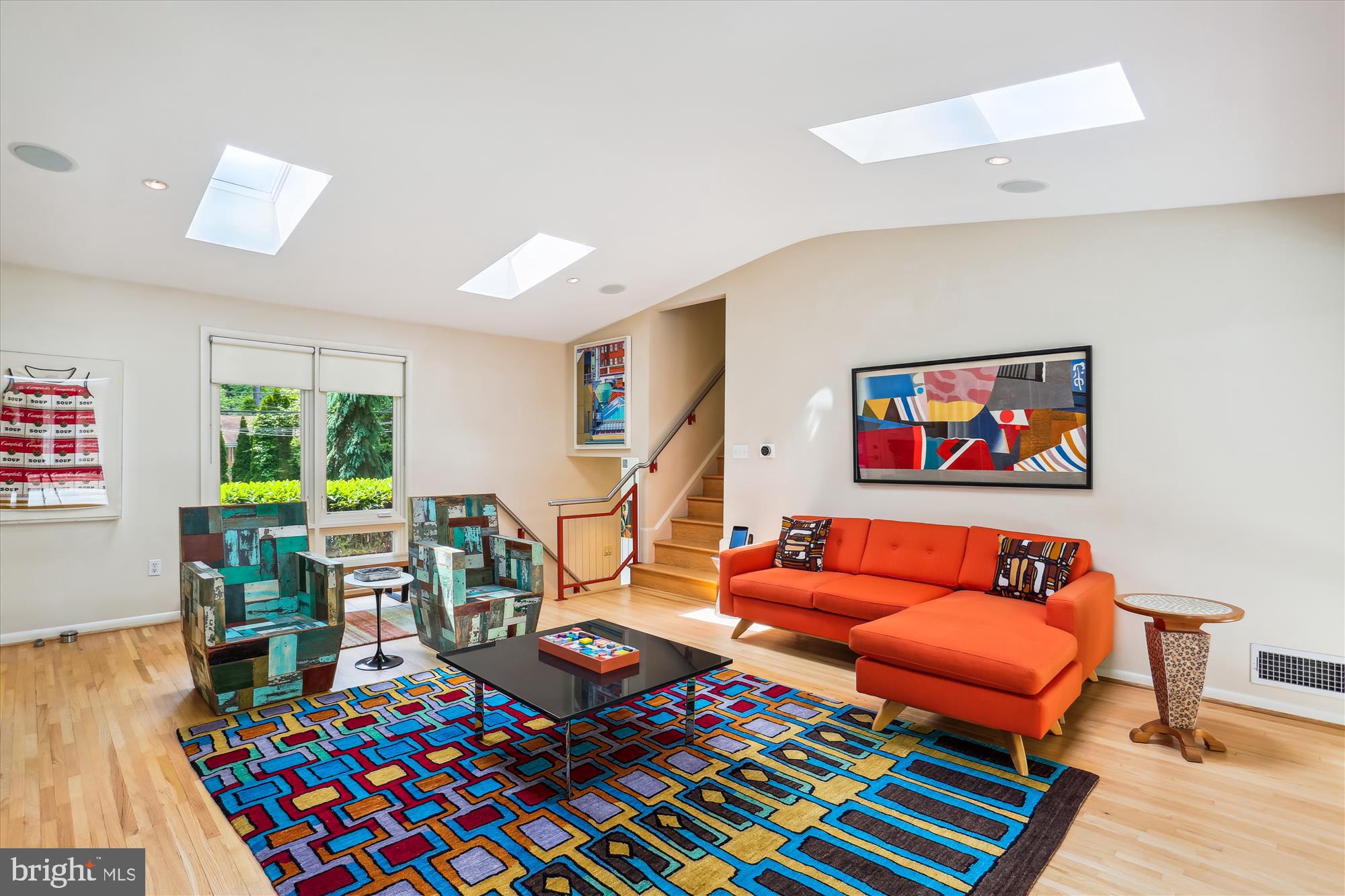 9517 Starmont Road Bethesda, MD 20817 - Photo 5 of 65 Living Room Opens to the Stone Patio