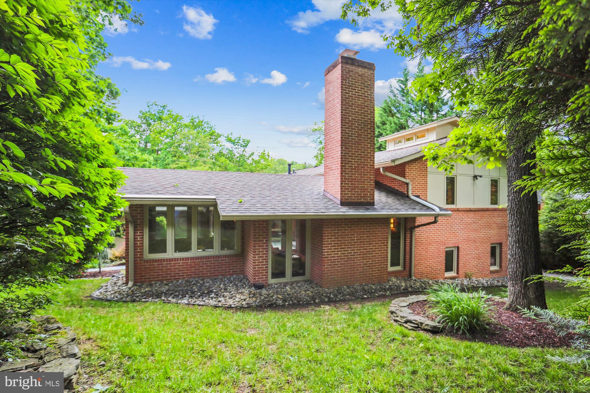 9517 Starmont Road Bethesda, MD 20817 - Photo 54 of 65 Exterior Rear