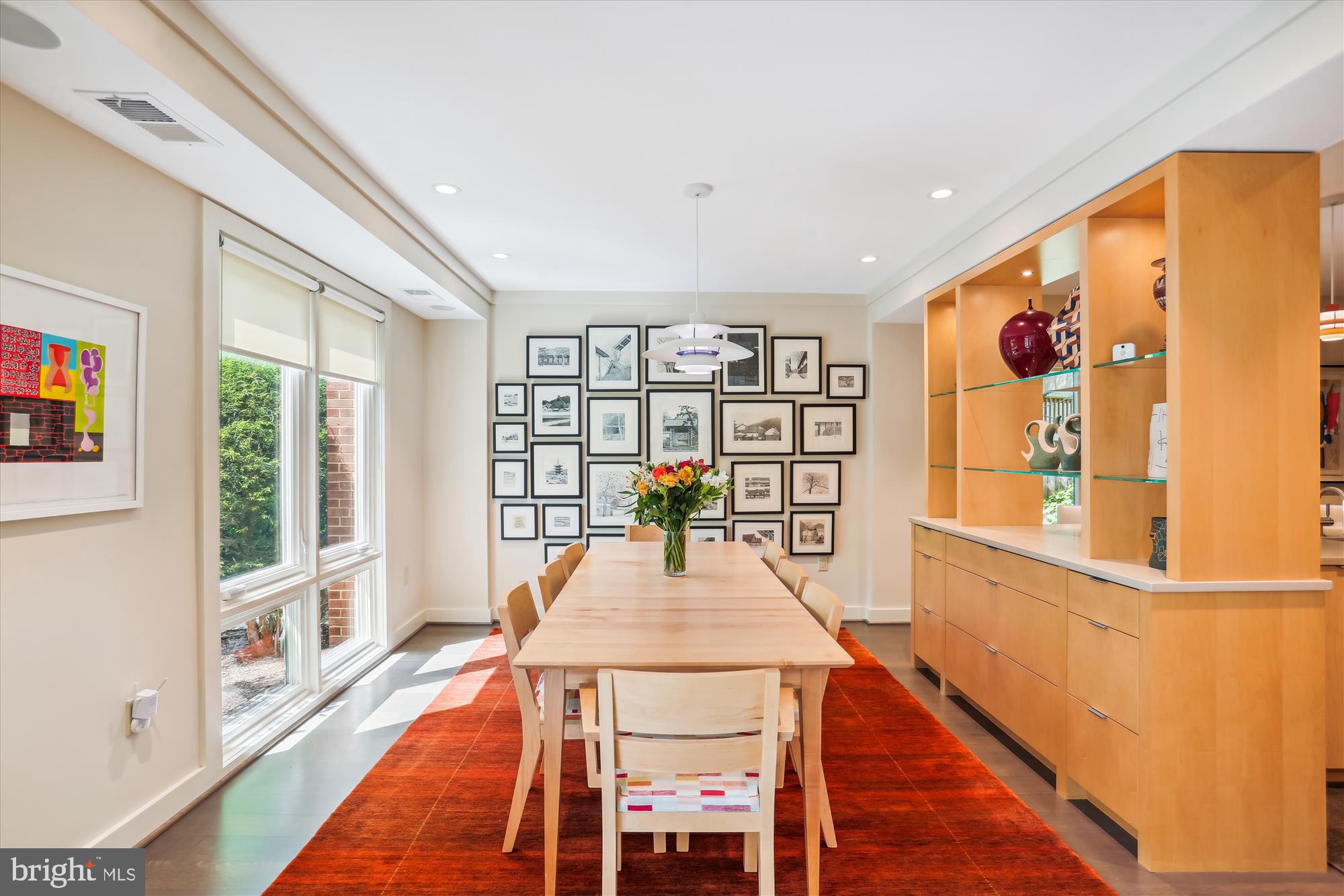 9517 Starmont Road Bethesda, MD 20817 - Photo 8 of 65 Stunning Custom Cabinetry