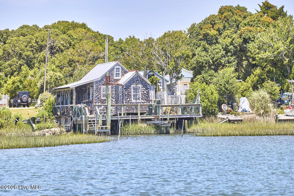 125 Front Street Beaufort, NC 28516 - Photo 53 of 60 Beaufort is one of North Carolina's oldest towns.