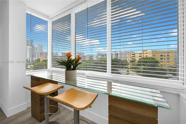 $2,200 | 250 180th Drive, Unit 554, Sunny Isles Beach, FL 33160