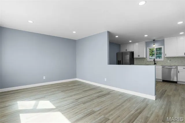 $289,900 | 5211 Hunning Road, High Ridge, MO 63049